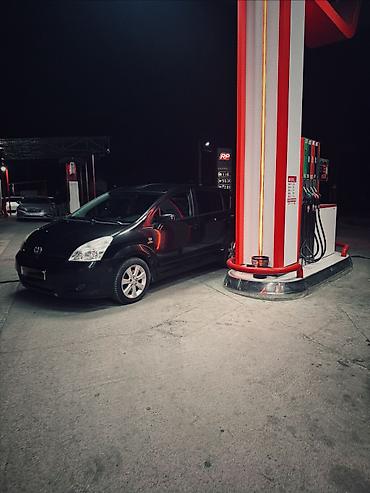 mazda d: Toyota Corolla Verso: 2006 г. — 1