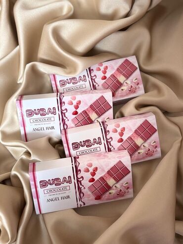 Кондитерские изделия, сладости: Дубайский шоколад с фисташковой пастой 220гр - 900сом Шоколад Волосы — 24