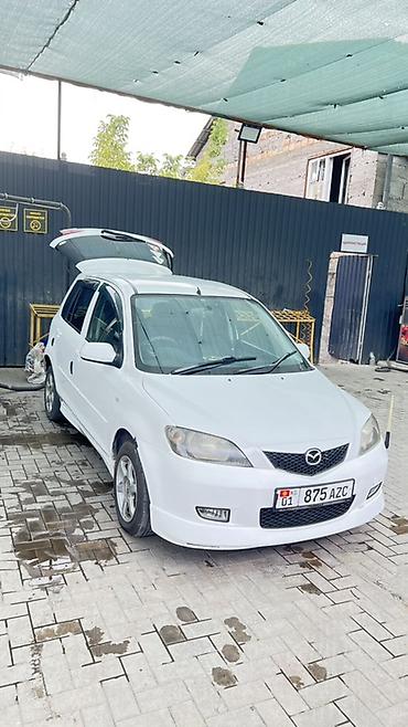 mazda kronos: Mazda Demio: 2004 г., Автомат, Бензин, Хэтчбэк — 1