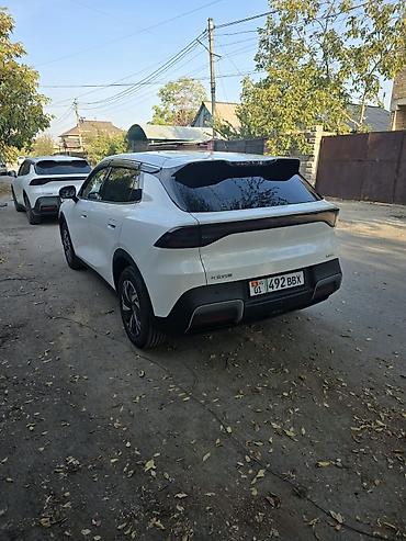 wuling mini ev: Changan Qiyuan Q05: 2026 г., Автомат, Электромобиль, Кроссовер — 3