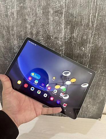 galaxy tab: Планшет Samsung Galaxy Tab (серия с акустикой AKG) Каробка, чехол — 4