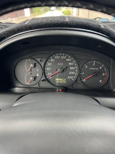 Mazda: Mazda PREMACY: 2003 г., 2 л, Механика, Дизель, Минивэн — 8