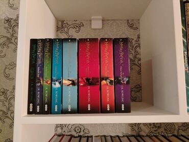 informatika dim qiymeti: Harry potter nadir kitab kolleksiyası öz qiyməti 150 manatdır