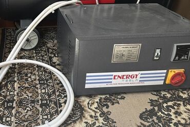 Lampalar: ENERGY TESLA AC gərginlik tənzimləyicisi, cihazların sabit elektrik