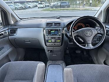 даф 2003: Toyota Ipsum: 2003 г., 2.4 л, Автомат, Газ, Минивэн — 5