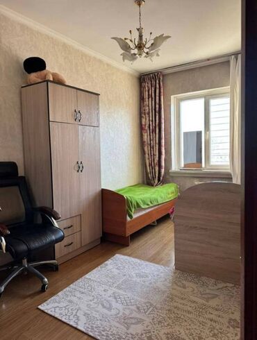 продается 3 комнатная квартира политех: 3 комнаты, 82 м², 106 серия, 8 этаж