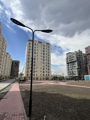 сдаю в квартира: 4 комнаты, 120 м², Элитка, 8 этаж, ПСО (под самоотделку)