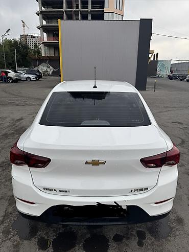 шевралеь: Chevrolet Onix: 2020 г., 1 л, Автомат, Бензин, Седан — 9