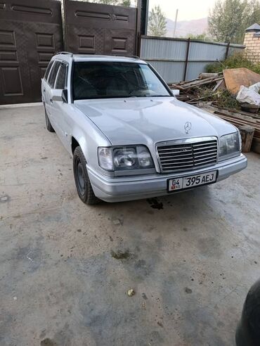 хюндай грандиор: Mercedes-Benz W124: 1993 г., 2.8 л, Механика, Бензин, Универсал