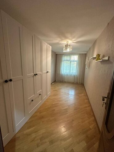 Uzunmüddətli kirayə mənzillər: Sumqayıt şəhəri,12 nömrəli məktəbin və M.Hüseynzadə adına stadionun — 9