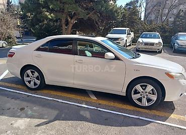 Toyota: Toyota Camry: 2.4 l | 2008 il Sedan — 3