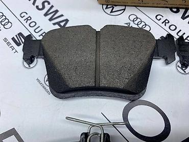 rucni paletari: ZADNJE PLOČICE ZA VOLKSWAGEN TIGUAN, TOURAN, GOLF 7 . - 5Q0 615 416 — 5