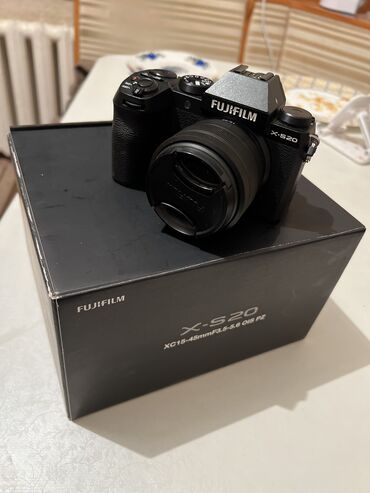 Фотоаппараты: Продаю срочно. Fujifilm X-S 20 кит. Объектив 15-45. (Видео снимает в