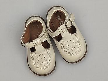 second hand sukienki: Buciki niemowlęce, 25, stan - Bardzo dobry — 1