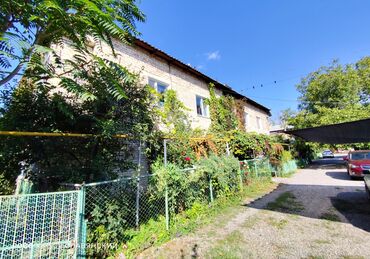 дом куплю бишкек: 3 комнаты, 63 м², Индивидуалка, 2 этаж
