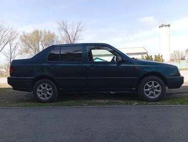 сидения гольф 2: Volkswagen Vento: 1995 г., Механика, Бензин, Седан