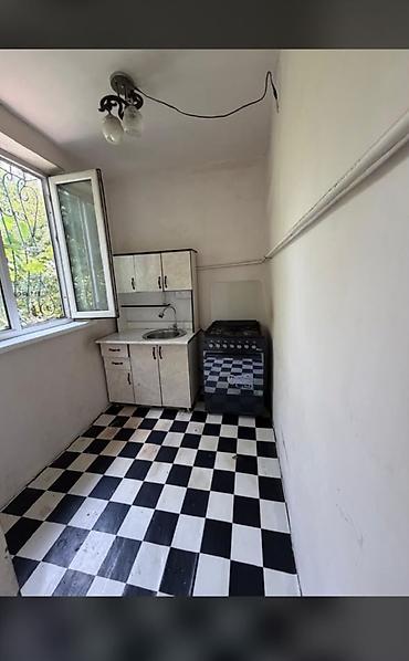 квартиры 8 мкр: 2 комнаты, 59 м², 2 этаж, Косметический ремонт — 2