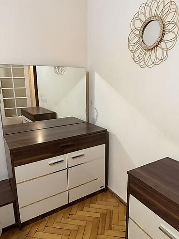 Komodlar: Ayna ilə komod dəsti saloğlu - Material: ağ/qəhvəyi laminat MDF — 1