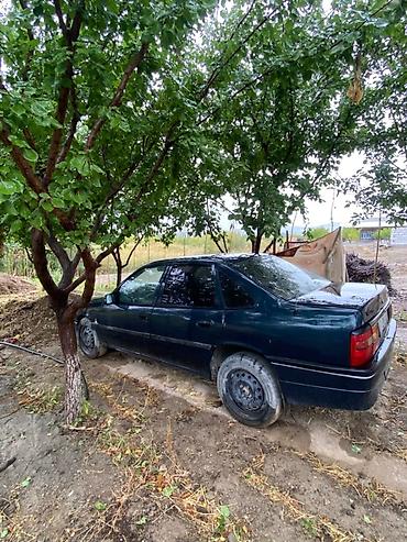 Opel : 1994 г., 1.8 л, Механика, Бензин, Седан at lalafo.kg Opel : 1994 г., 1.8 л, Механика, Бензин, Седан