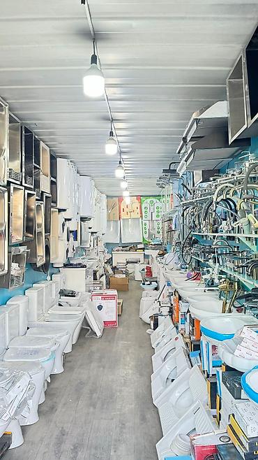 Накопительные водонагреватели: Накопительный водонагреватель Объем бака: До 10 л, Ariston, Нержавейка, Новый — 7