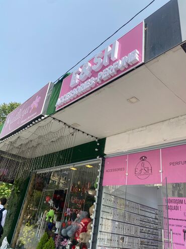 kiraye cay evleri: Ətir və Aksessuar mağazası satılır. Məhsullar, 120 çeşid ətir