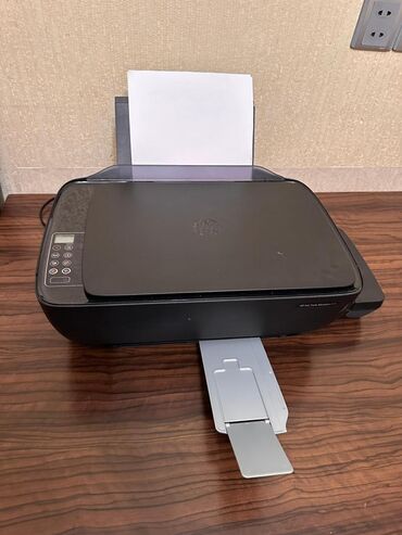 printer l800: Bu qara rəngli printer ev və ofis istifadəsi üçün əla seçimdir
