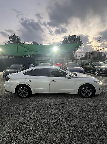 300 мин сом: Hyundai Sonata: 2022 г., 2 л, Автомат, Газ, Седан — 1