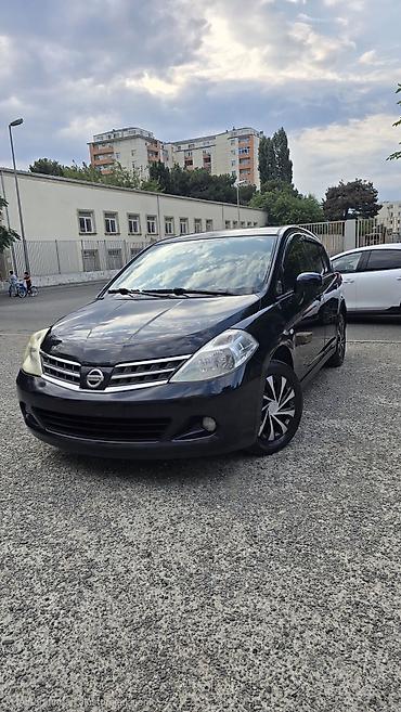 sport sukan: Nissan Tiida: 1.5 l | 2011 il Hetçbek — 1