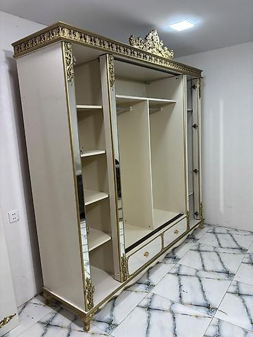 carpayi dəsti: Yataq desti ela veziyyetde. Qiymet 1150 azn Unvan Hezi.A. Elave — 8