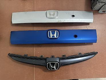 honda stream фары: Накладки/молдинги с эмблемой Honda и решётка радиатора Fit jazz фит — 1