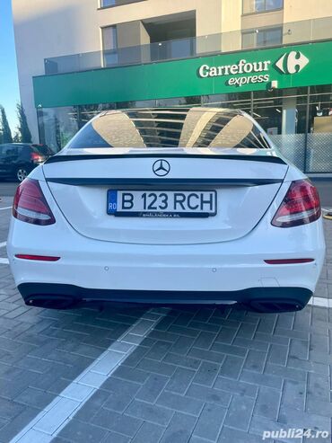 Μεταχειρισμένα Αυτοκίνητα: Mercedes-Benz E 220: 2 l. | 2017 έ. Λιμουζίνα