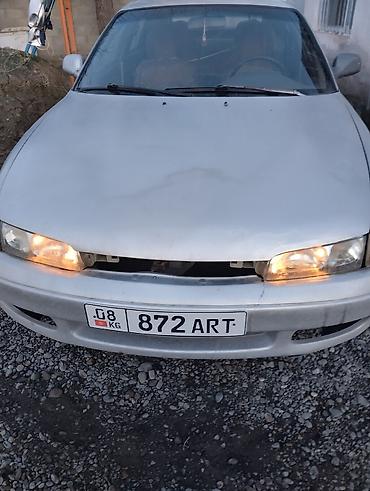 mazda 2000: Mazda Cronos: 1993 г., 1.8 л, Механика, Бензин, Хэтчбэк — 1