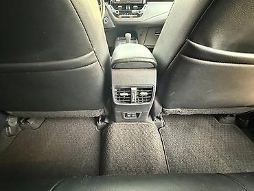 freightliner columbia: Toyota Corolla: 2019 г., Автомат, Бензин, Седан — 6