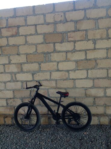 bisiklet: İşlənmiş Dağ velosipedi 24", sürətlərin sayı: 11, Ünvandan götürmə