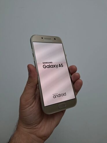 телефон fly bl9014: Samsung Galaxy A5 2017, 32 ГБ, цвет - Золотой, Сенсорный, Отпечаток пальца