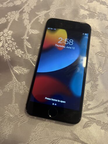 işlənmiş iphone x: IPhone 6s, 64 GB, Gümüşü
