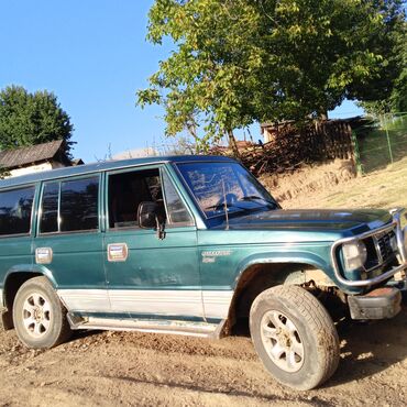 Hyundai: Hyundai Galloper Exceed 5 qapılı ofroud SUV - Kuzov: uzun baza, 5 — 4