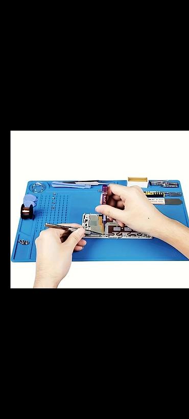 balaca telefon: Telefon, saat təmiri ustaları üçün silikon xalça. Üzərində çox sayda — 6