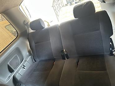 range over: Toyota Voxy: 2002 г., 2 л, Автомат, Бензин, Минивэн — 7