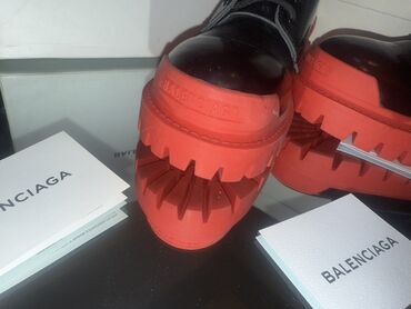 Gležnjače: Gležnjače, Balenciaga, 39 — 4