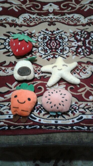 Heyvanlar üçün digər mallar: Shekilleri cevirin It ve pishikler ucun dirnaq tutan qayci tezedi — 10