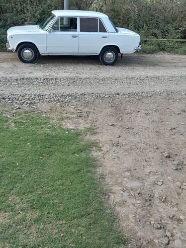 2101: VAZ (LADA) 2101: 1.5 l. | 1973 il | 30000 km. Sedan