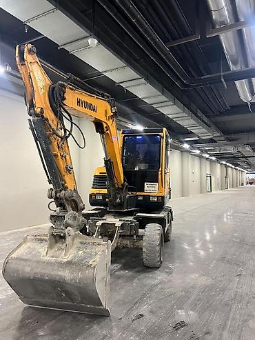 jcb 3cx: Аренда колесного экскаватора Hyundai 60W-5 - Компактный колесный — 4