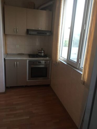 Köhnə tikili: Bakı, 4 otaqlı, Köhnə tikili, 120 kv. m — 12