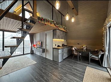 Посуточная аренда домов: 60 м², 2 комнаты, Утепленный, Теплый пол, Балкон застеклен — 13