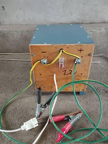 avatr 12: 1) Пуско-зарядное устройство на 220v. Выход - 12, 24 вольт. 15000 с — 4