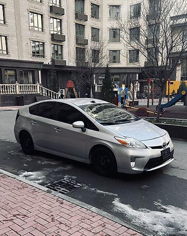 Toyota: Toyota Prius: 2015 г., 1.8 л, Вариатор, Бензин, Лифтбек — 4