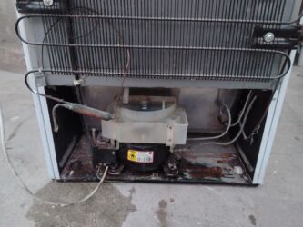 Soyuducular: İşlənmiş 2 qapılı Indesit Soyuducu Satılır, rəng - Ağ — 12