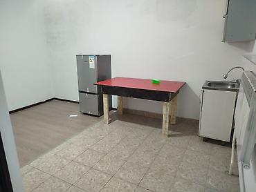 Долгосрочная аренда комнат: 32 м², С мебелью — 1