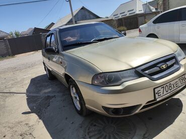 диск на некси: Daewoo Nexia: 2011 г., 1.5 л, Механика, Бензин, Седан